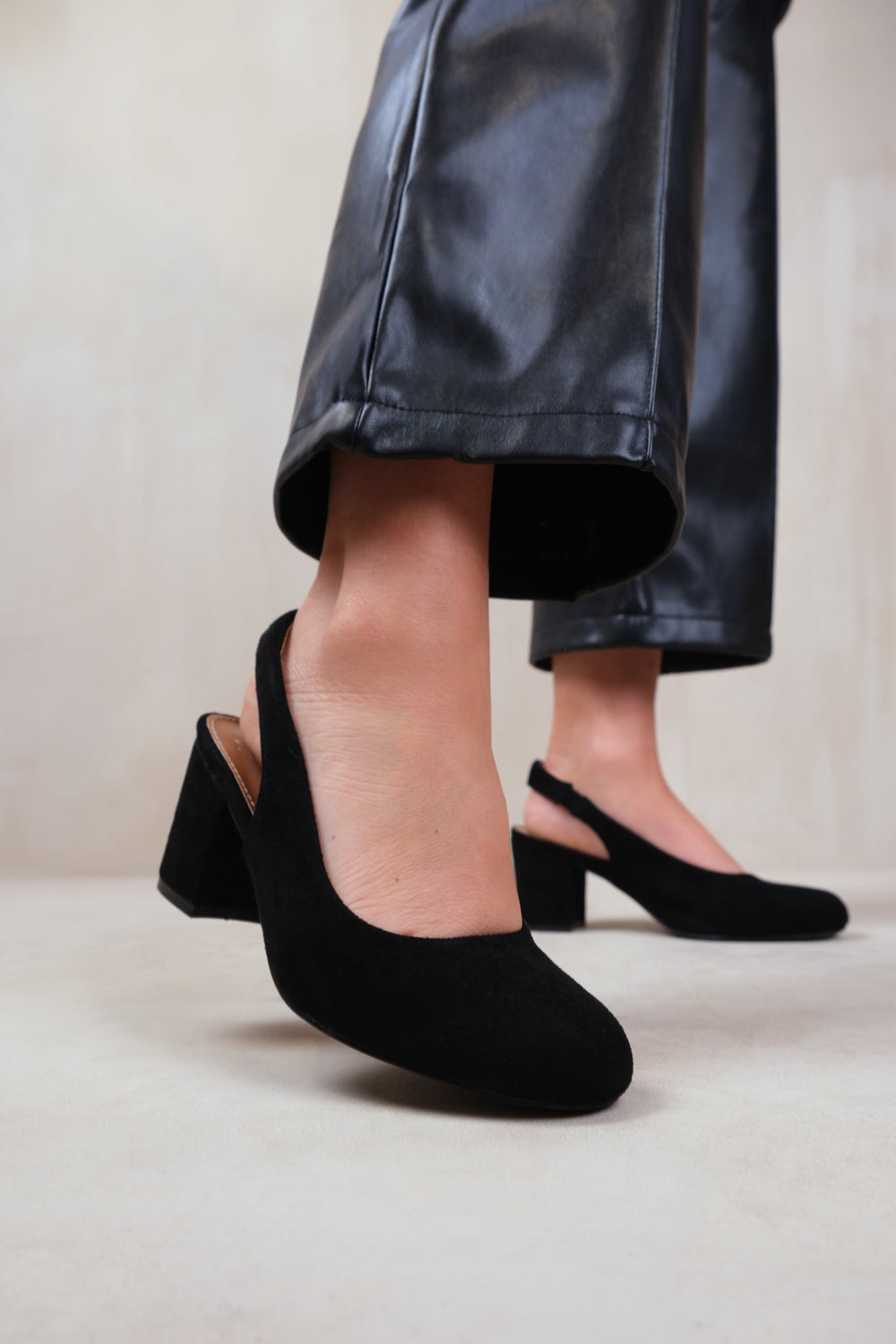Butter Shoes Women's Novella Block Heeled Pump in Black Suede
