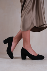 MELROSE WIDE FIT MID BLOCK HEEL COURT SHOES IN BLACK SUEDE